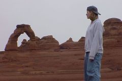 19990403-010