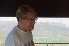 19990518-032