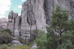 20010810-007