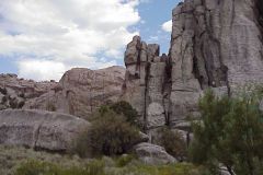 20010810-008