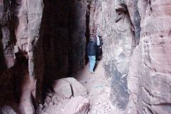 20020301-032