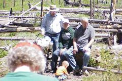 20030608-025