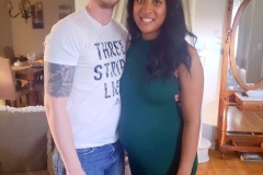 2019-11-25-8-months-pregnant-Hawaii-2