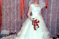 0560-Toni-in-Wedding-dress